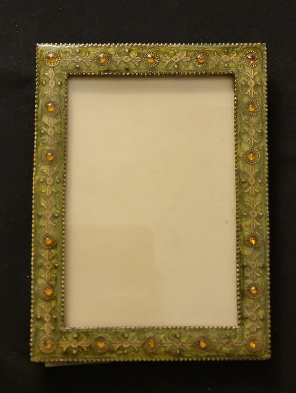 Victorian Style Ornaye Frame